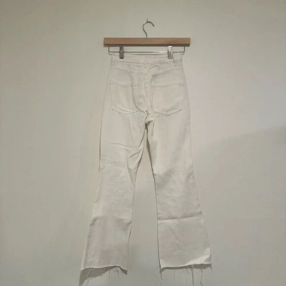 Princess Polly Women’s Button Fly Flare High Rise White Jeans Size 0 - Picture 5 of 6